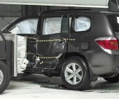 2010 Toyota Highlander IIHS Side Impact Crash Test Picture